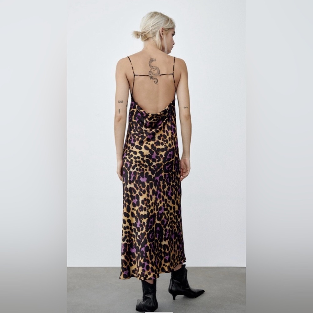 Zara Satin printed slip lined Dress with a Leopard Black, Purple, Brown print. - Picture 5 of 17